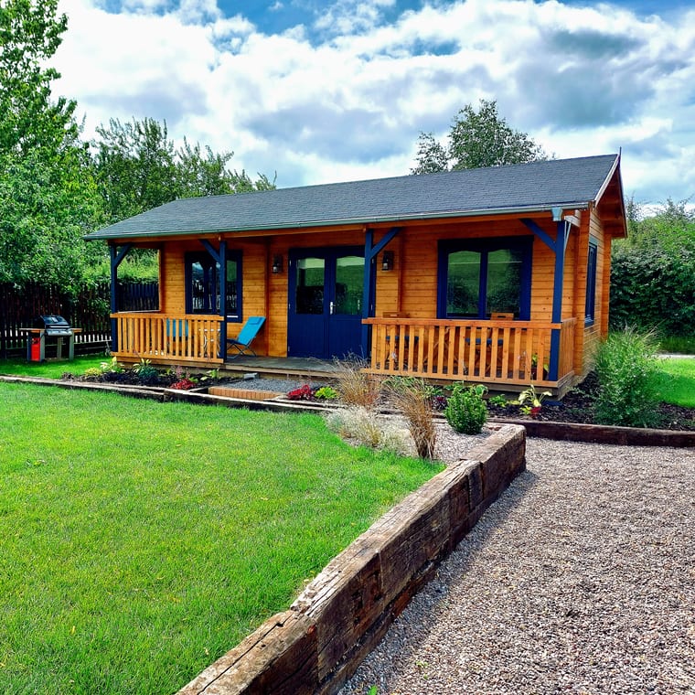 The Malvern Hills Courtyard Cabins
