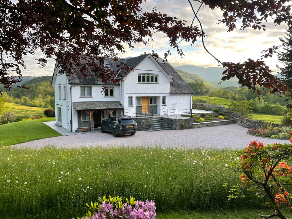 Lowfield House Lake District group stays