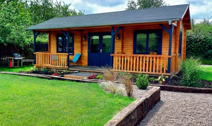The Malvern Hills Courtyard Cabins