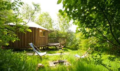 Gold Rush cabin with firepit Gloucestershire