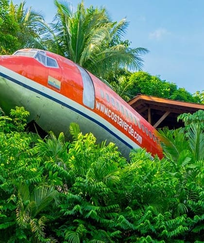 Refurbished vintage 1965 Boeing 727 Airplane in Puntarenas